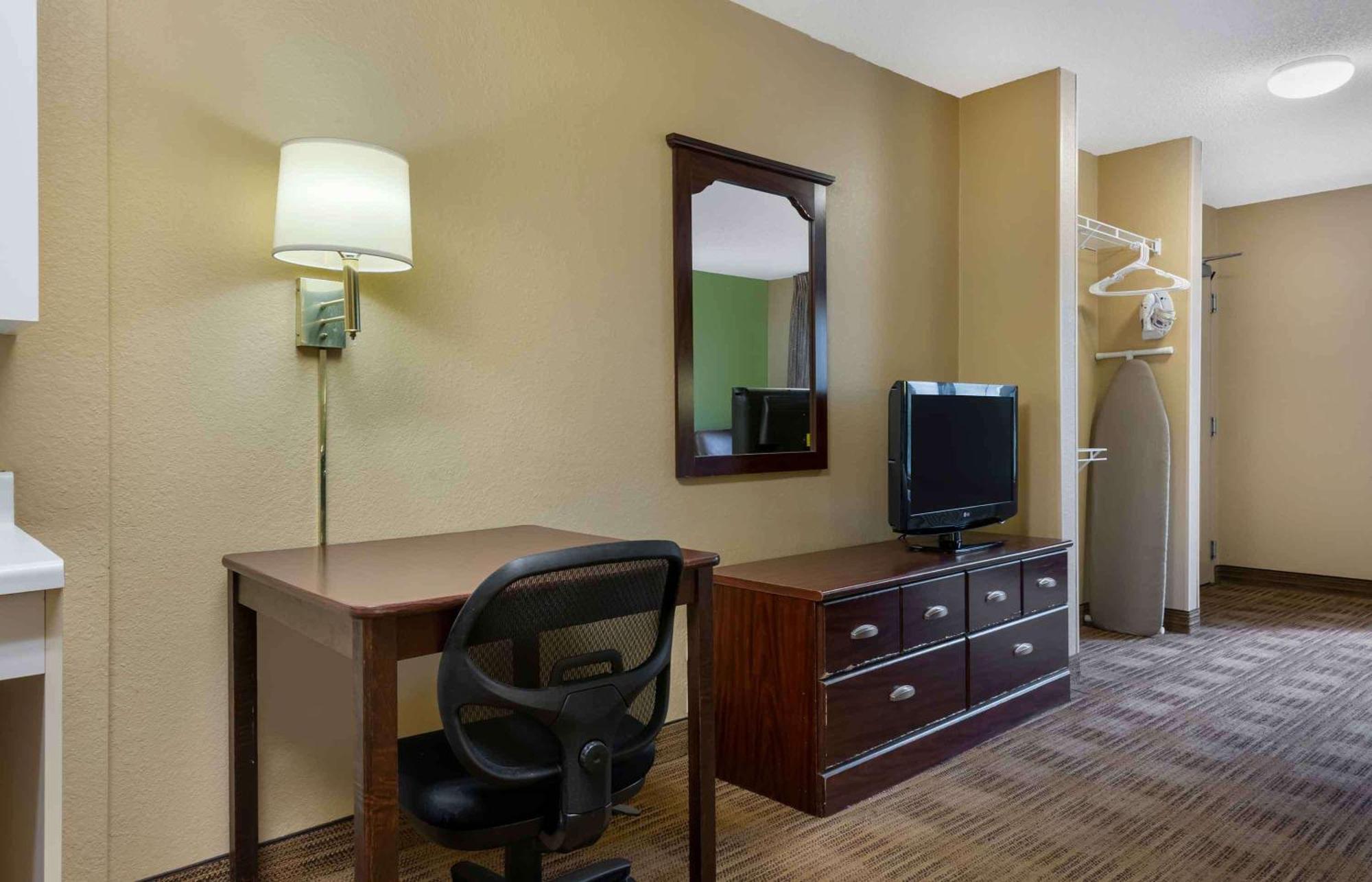 Extended Stay America Select Suites - Gainesville - I-75 Esterno foto