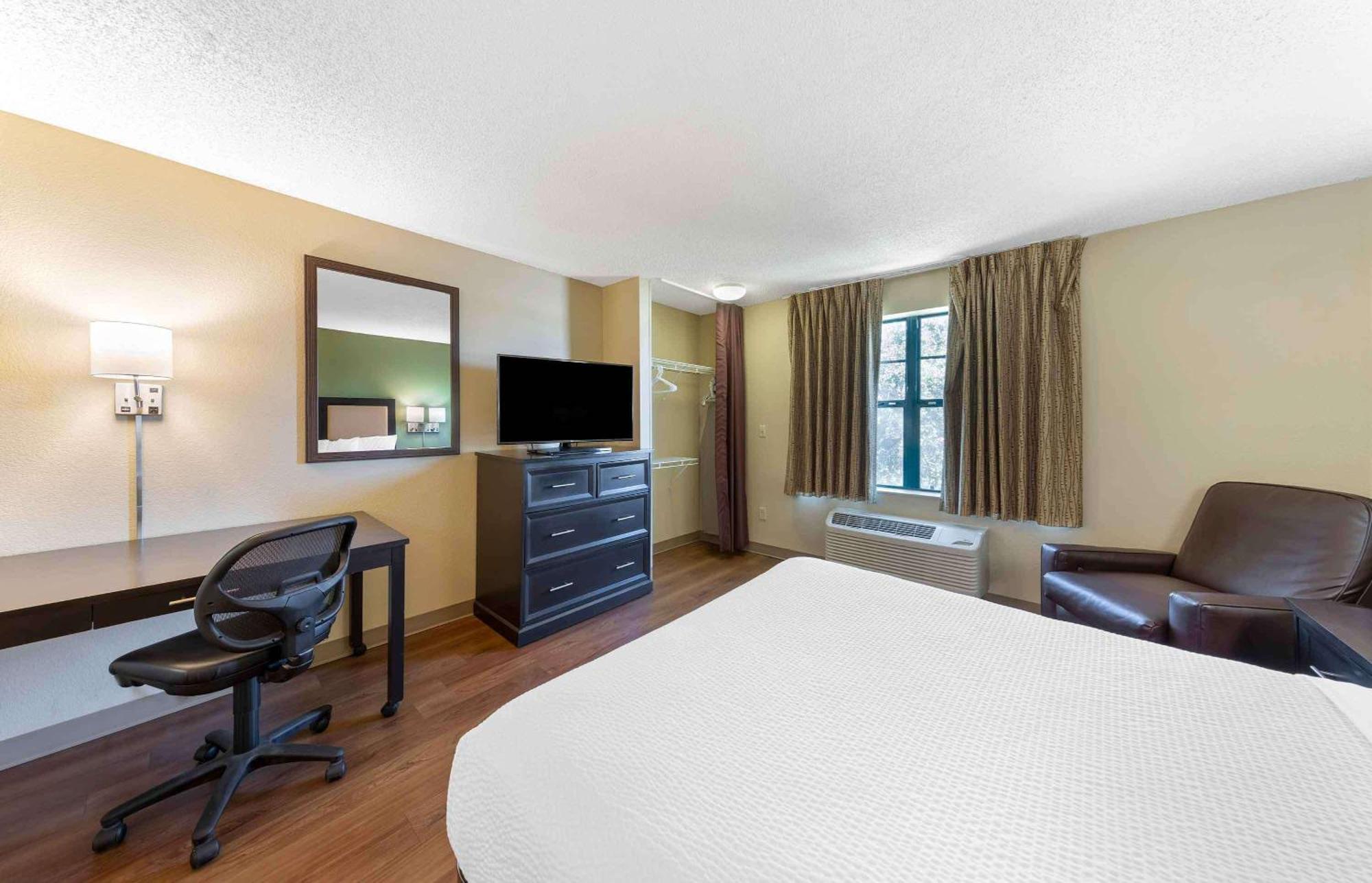 Extended Stay America Select Suites - Gainesville - I-75 Esterno foto